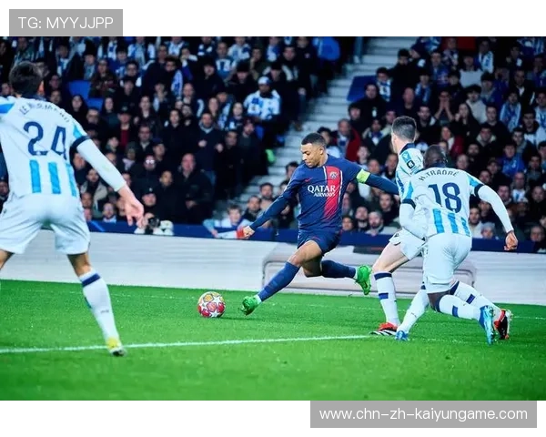 世界杯姆巴佩远距离抽射破网带来晋级希望