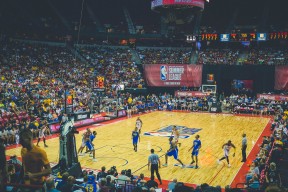 Kering-新闻中心再获科技创新荣誉，科技创新新闻稿